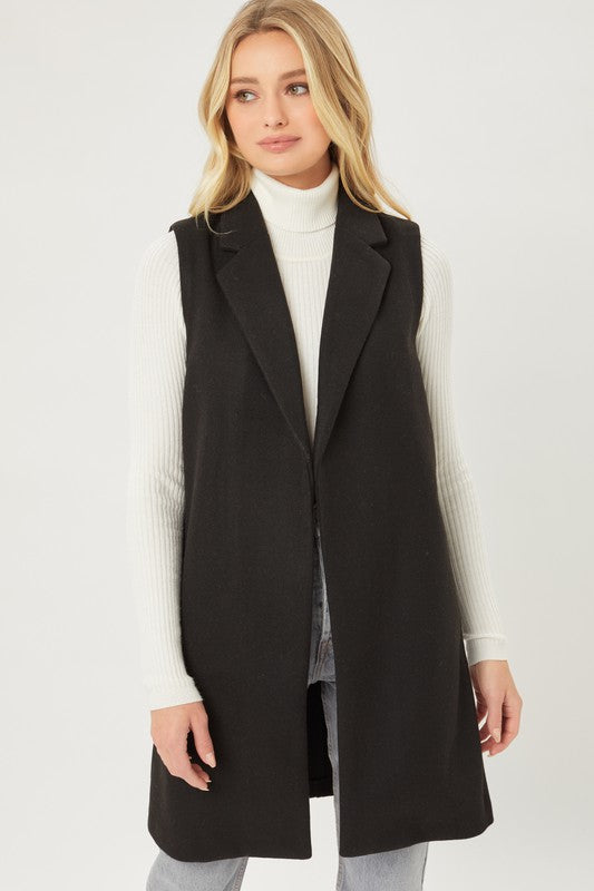 JQ Fleece Long Line Vest Outerware