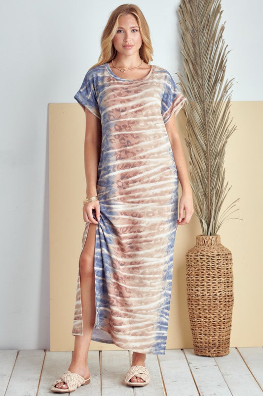 SIDE SLITS MAXI DRESS