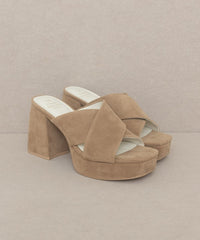 Oasis Society Carmen - Chunky Platform Mule Heel